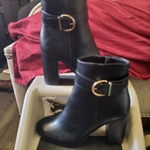 🚫SOLD🚫 ASOS Black ankle boots WW